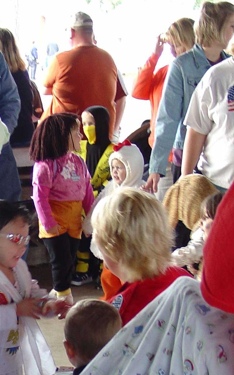 trick or treat parade from 2004 03